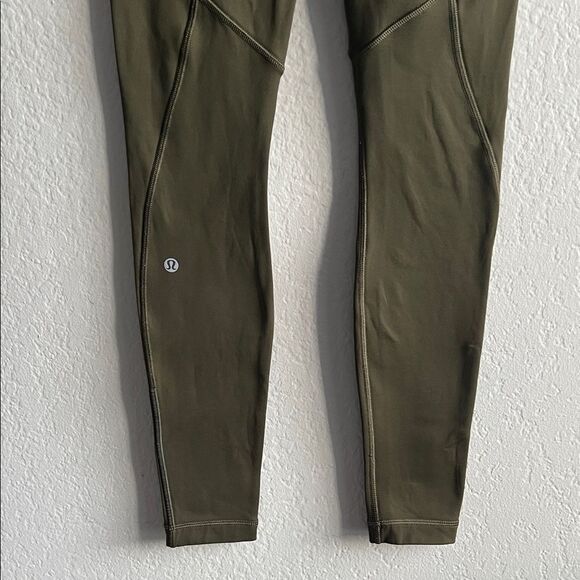 Like New! Lululemon Dark Olive High-Waisted Leggings in Size 4 - Picture 6 of 10